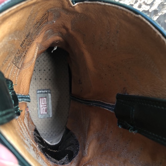 Ariat cowboy boots - Picture 10 of 12